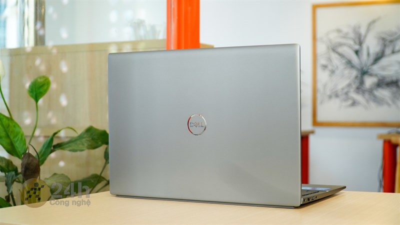 Dell Vostro 5630 có giá từ 23.19 triệu đồng tại Thế Giới Di Động Dell Vostro 5630 có giá từ 23.19 triệu đồng tại Thế Giới Di Động