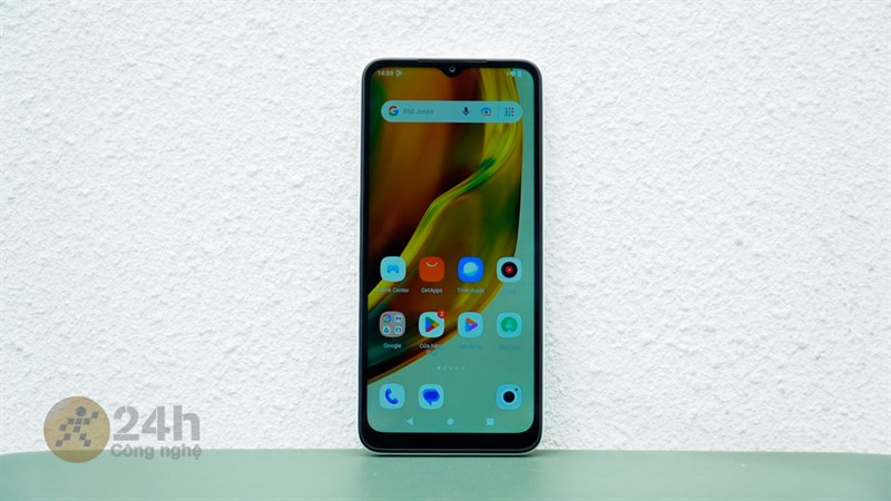 Redmi A2+ đã khiến mình bất ngờ khi có thể trụ được hơn 9 tiếng với các tác vụ xoay vòng.