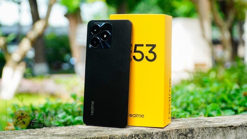 realme C53 cũng không kém người bạn C55 của mình.