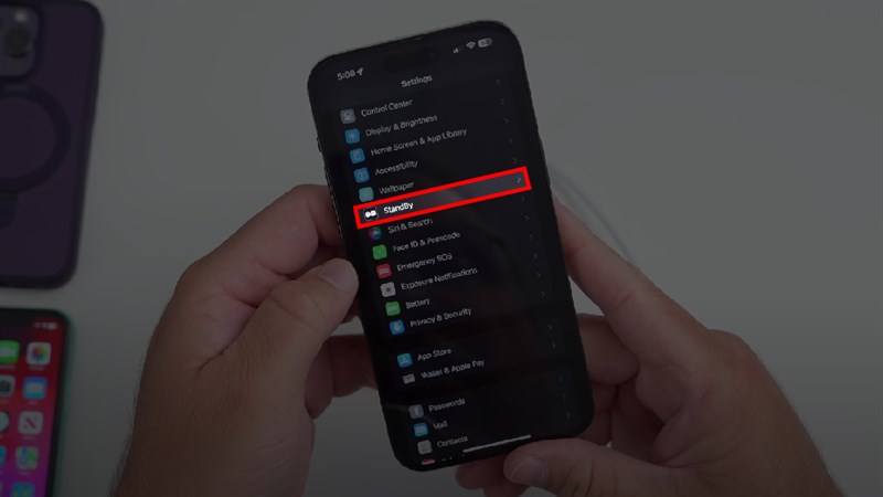 Cách dùng StandBy trên iOS 17 Cách dùng StandBy trên iOS 17