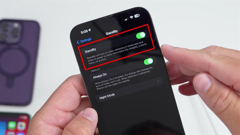 Cách dùng StandBy trên iOS 17 Cách dùng StandBy trên iOS 17