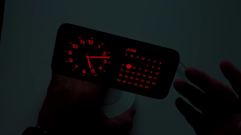 Cách dùng StandBy trên iOS 17 Cách dùng StandBy trên iOS 17