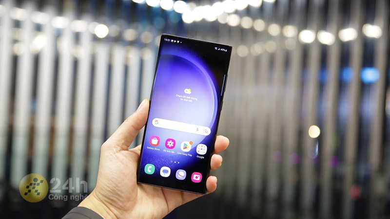 Smartphone dung lượng thoải mái, chơi game lâu dài có deal hot Smartphone dung lượng thoải mái, chơi game lâu dài có deal hot