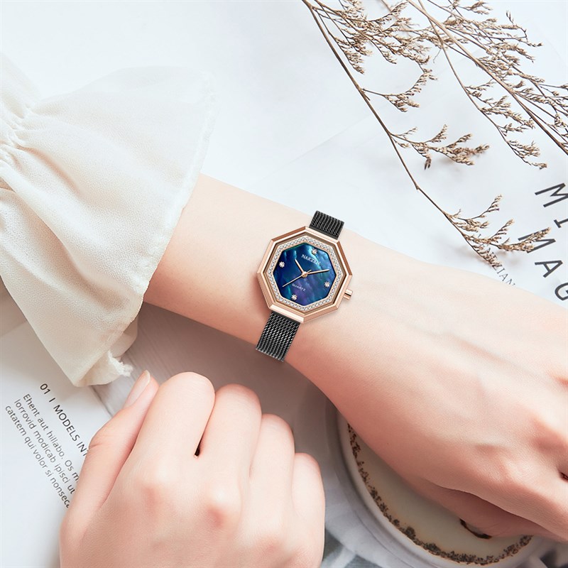 Đồng hồ Hoa và Gió Đồng hồ Hoa và Gió