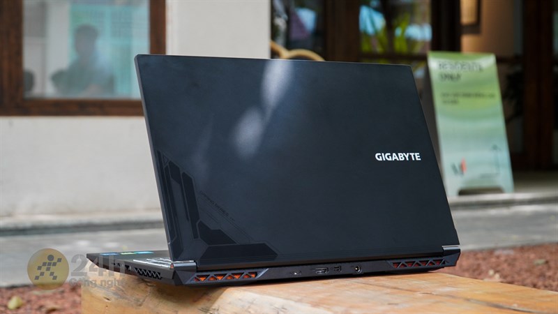 Trong phân khúc giá dưới 20 triệu, GIGABYTE G5 GE đang là một trong những sự lựa chọn đáng để chúng ta cân nhắc.