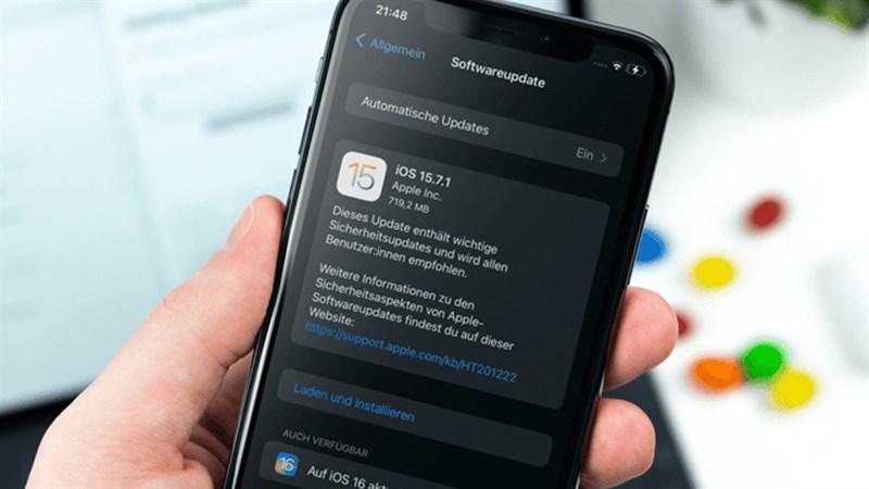 Apple phát hành iOS 15.7.7 và iPadOS 15.7.7 Apple phát hành iOS 15.7.7 và iPadOS 15.7.7
