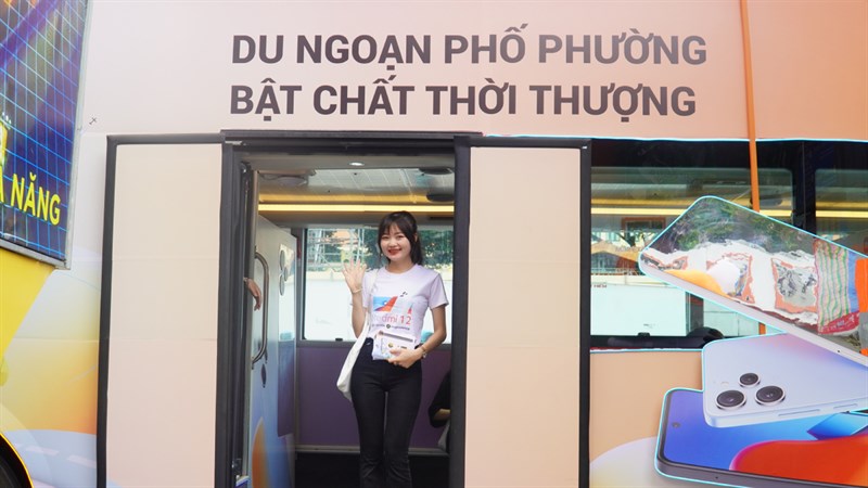 Toàn cảnh sự kiện trải nghiệm Redmi 12 trên Bus Tour Toàn cảnh sự kiện trải nghiệm Redmi 12 trên Bus Tour