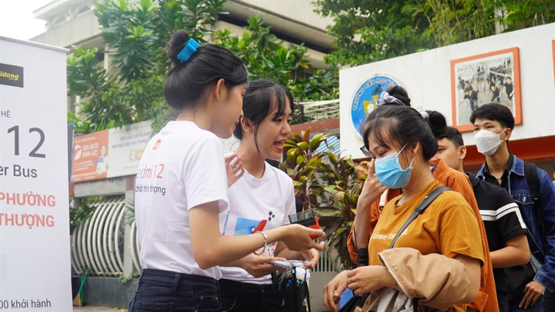 Toàn cảnh sự kiện trải nghiệm Redmi 12 trên Bus Tour Toàn cảnh sự kiện trải nghiệm Redmi 12 trên Bus Tour