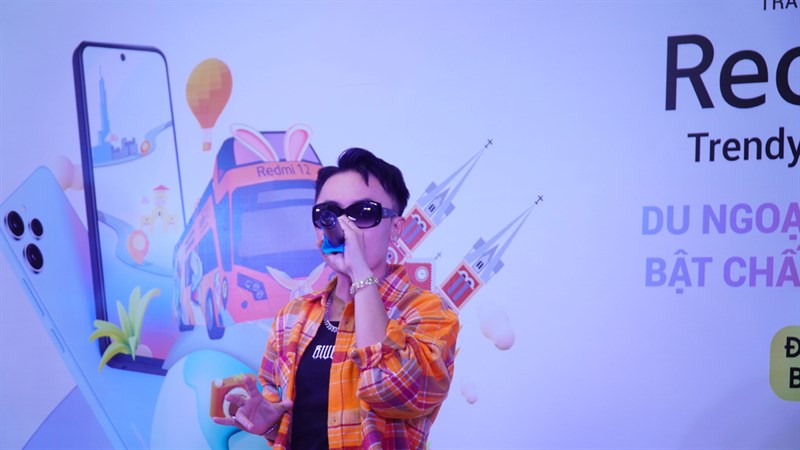 Toàn cảnh sự kiện trải nghiệm Redmi 12 trên Bus Tour Toàn cảnh sự kiện trải nghiệm Redmi 12 trên Bus Tour
