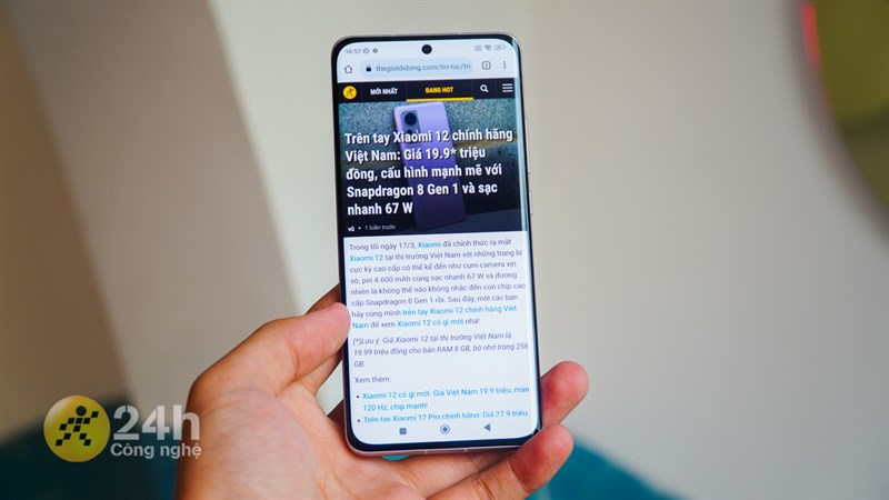Mặt trước của Xiaomi 12 được làm mềm mại hợp xu hướng Mặt trước của Xiaomi 12 được làm mềm mại hợp xu hướng