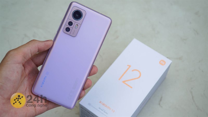 Vậy mẫu flagship Xiaomi 12 cũ có đáng mua không? Vậy mẫu flagship Xiaomi 12 cũ có đáng mua không?