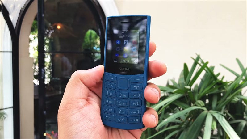 Nokia 106 4G sở hữu thiết kế mới trông cứng cáp, hiện đại hơn Nokia 106 4G sở hữu thiết kế mới trông cứng cáp, hiện đại hơn