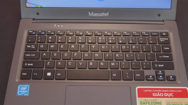 Thiết kế cũng là 1 điểm cộng dành cho chiếc laptop này. Thiết kế cũng là 1 điểm cộng dành cho chiếc laptop này.