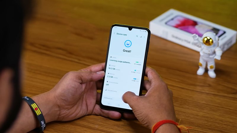 Galaxy M34 5G được trang bị RAM cơ bản 6 GB và bộ nhớ trong 128 GB Galaxy M34 5G được trang bị RAM cơ bản 6 GB và bộ nhớ trong 128 GB