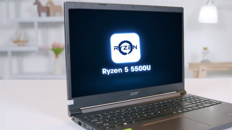 Laptop gaming giảm giá, mùa tựu trường giảm thêm đến 500K cho học sinh, sinh viên Laptop gaming giảm giá, mùa tựu trường giảm thêm đến 500K cho học sinh, sinh viên