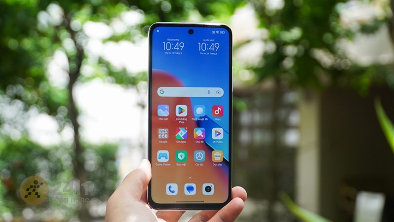 Redmi 12 sở hữu màn hình lớn 6.79 inch cùng tần số quét 90 Hz mượt mà