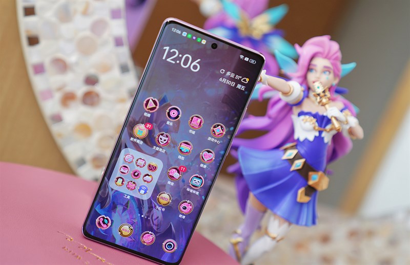 OPPO Reno10 Pro Star Sound Edition được tùy biến giao diện, hình nền từ cô nàng Seraphine OPPO Reno10 Pro Star Sound Edition được tùy biến giao diện, hình nền từ cô nàng Seraphine