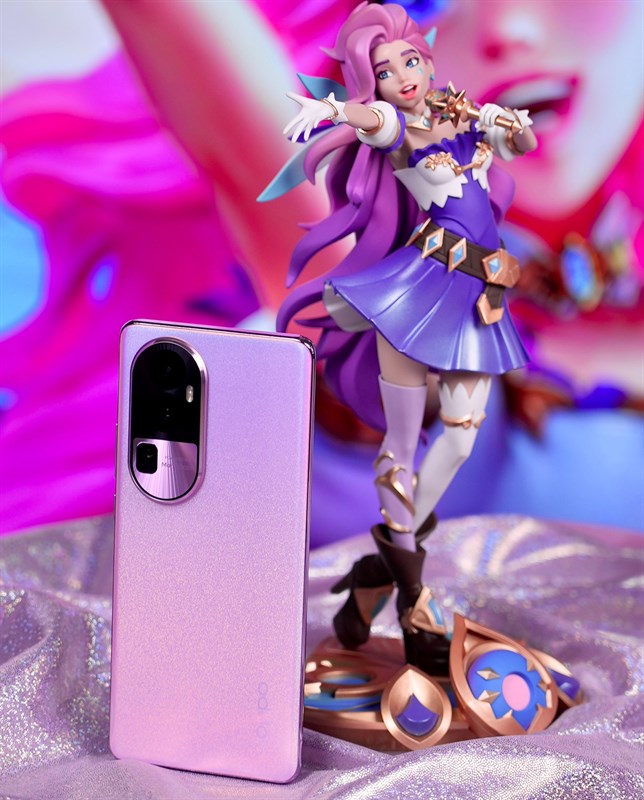 OPPO Reno10 Pro Star Sound Edition vẫn có phong cách thiết kế tương tự như phiên bản OPPO Reno10 Pro 5G thông thường OPPO Reno10 Pro Star Sound Edition vẫn có phong cách thiết kế tương tự như phiên bản OPPO Reno10 Pro 5G thông thường