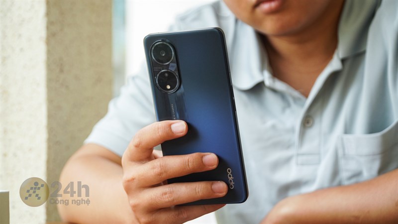 OPPO A78 có vẻ ngoài khác biệt khi đặt cạnh OPPO A77s