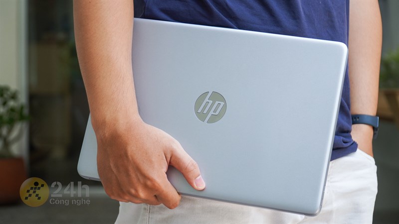 HP 240 G8 i3 (6L1A1PA): Laptop Intel Core i3 giá rẻ đáng mua!