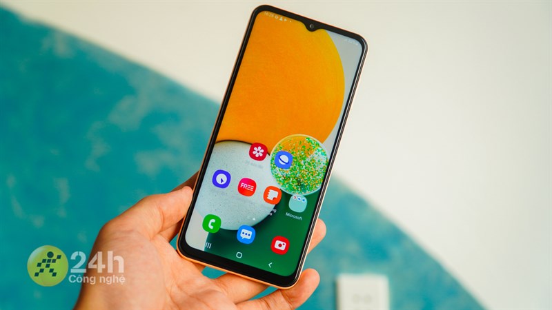 Điện thoại giá rẻ lại còn sale to 1 triệu, săn ngay kẻo lỡ Điện thoại giá rẻ lại còn sale to 1 triệu, săn ngay kẻo lỡ