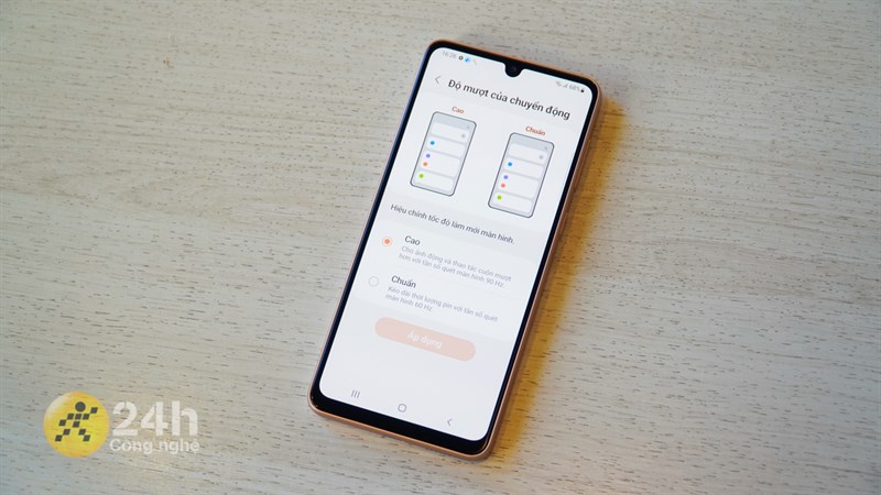 Mặt trước của Galaxy A33 được thiết kế theo dạng Infinity-U Mặt trước của Galaxy A33 được thiết kế theo dạng Infinity-U
