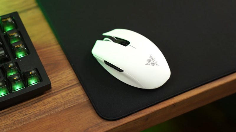 Razer Orochi V2 có giá 69.99 USD tại thị trường quốc tế