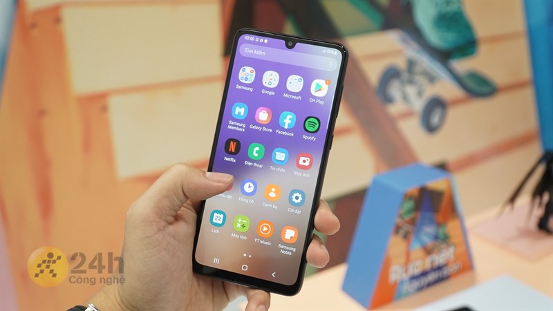 Galaxy A33 5G: Điện thoại Samsung màn hình đẹp, giá tốt quá! Galaxy A33 5G: Điện thoại Samsung màn hình đẹp, giá tốt quá!