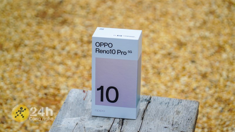 Hộp đựng của OPPO Reno10 Pro 5G có thiết kế tối giản với tone màu trắng chủ đạo. Hộp đựng của OPPO Reno10 Pro 5G có thiết kế tối giản với tone màu trắng chủ đạo.