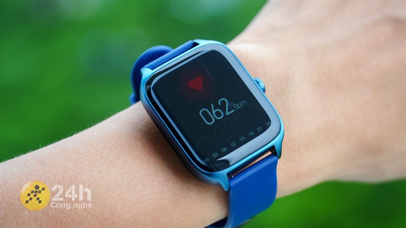 Zwatch Z6 còn đi kèm với đầy đủ cảm biến chăm sóc sức khỏe Zwatch Z6 còn đi kèm với đầy đủ cảm biến chăm sóc sức khỏe