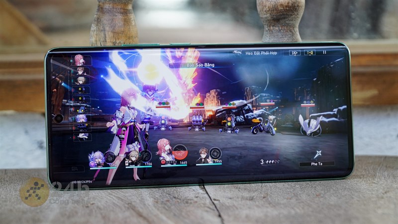 realme 11 Pro 5G được trang bị màn hình AMOLED 6.7 inch, độ phân giải Full HD+