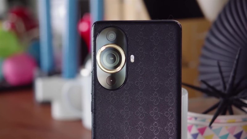 Ứng dụng máy ảnh trên nova 11 Pro tương tự như ứng dụng được tìm thấy trên hầu hết các thiết bị Huawei khác. Ứng dụng máy ảnh trên nova 11 Pro tương tự như ứng dụng được tìm thấy trên hầu hết các thiết bị Huawei khác.