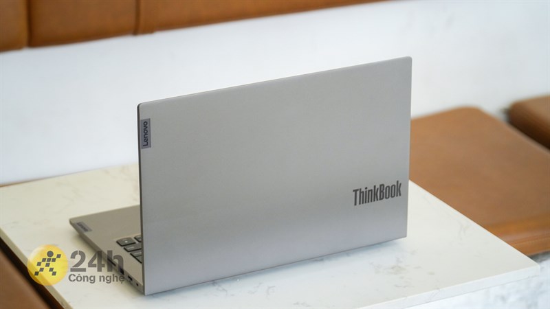 Lenovo ThinkBook 14 G3 ACL được hoàn thiện từ chất liệu nhôm nhẹ nhàng, bền bỉ Lenovo ThinkBook 14 G3 ACL được hoàn thiện từ chất liệu nhôm nhẹ nhàng, bền bỉ