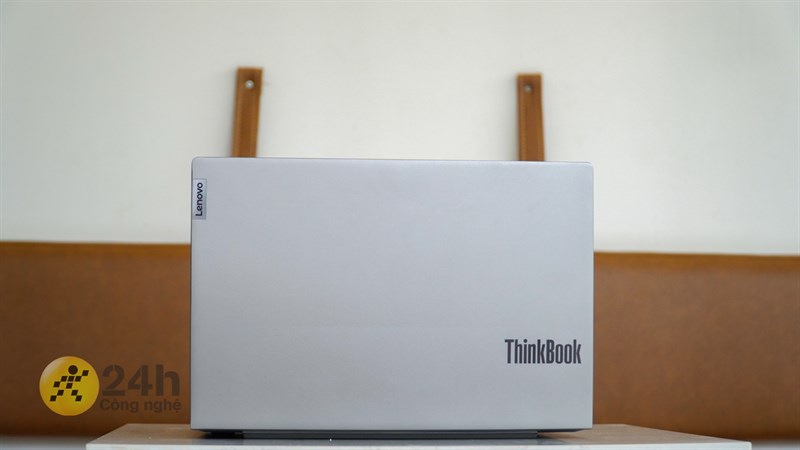 Lenovo ThinkBook 14 G3 ACL có giá từ 9.49 triệu đồng tại Thế Giới Di Động, một mức giá rất dễ tiếp cận đến nhiều người Lenovo ThinkBook 14 G3 ACL có giá từ 9.49 triệu đồng tại Thế Giới Di Động, một mức giá rất dễ tiếp cận đến nhiều người