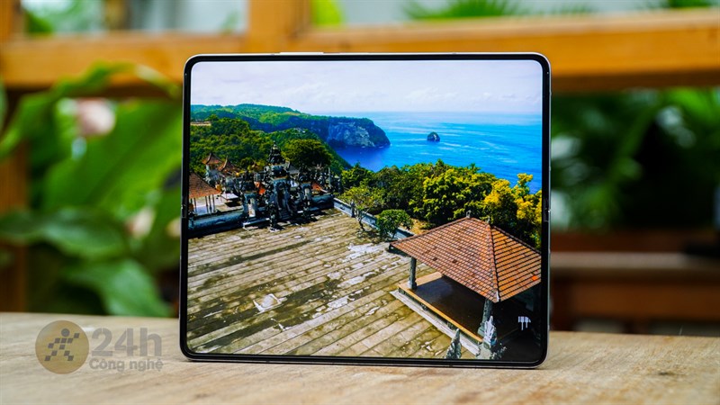 Galaxy Z Fold5 Galaxy Z Fold5