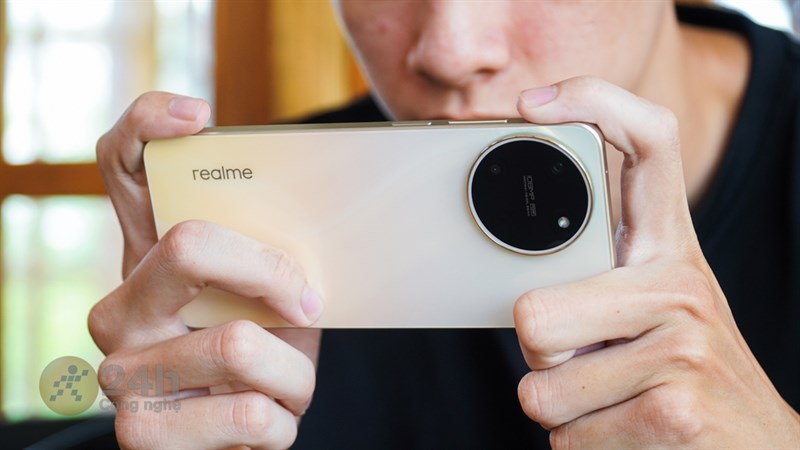 Điện thoại realme 11