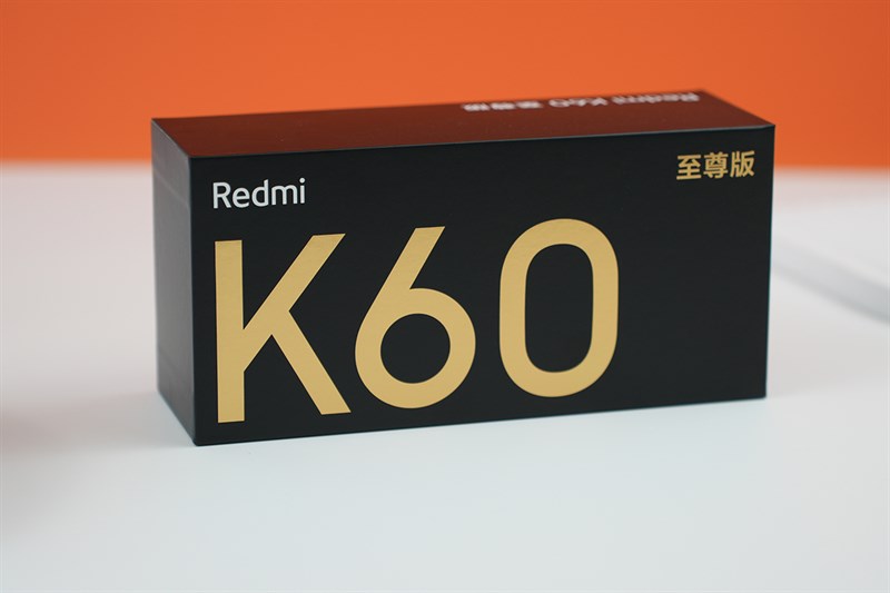 Hộp đựng Redmi K60 Extreme được thiết kế cực kỳ quen thuộc