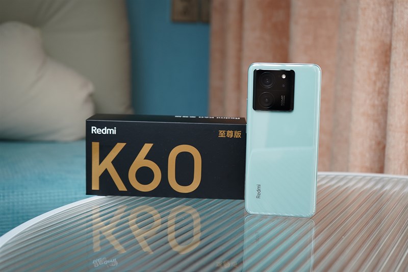 Redmi K60 Extreme phiên bản màu xanh