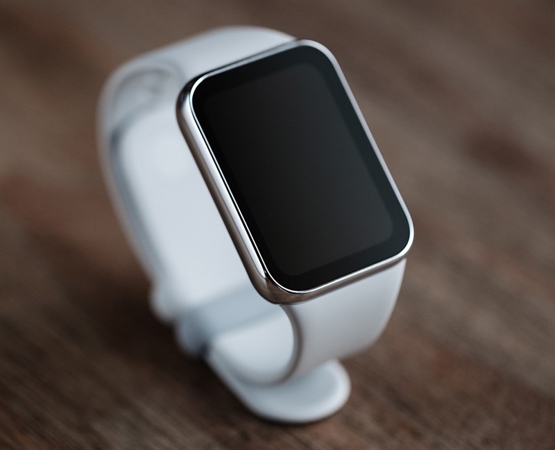 Xiaomi Band 8 Pro ra mắt với thiết kế sang trọng, lịch lãm