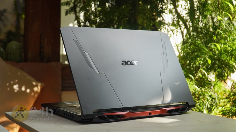 Acer Nitro 5 AN515 57 hiện đang được mở đặt hàng tại Thế Giới Di Động với mức giá là 24.99 triệu đồng. Acer Nitro 5 AN515 57 hiện đang được mở đặt hàng tại Thế Giới Di Động với mức giá là 24.99 triệu đồng.
