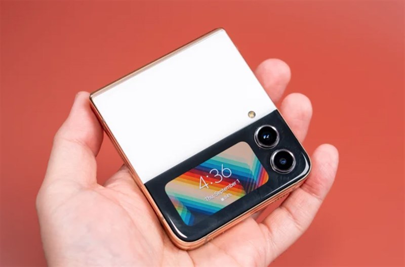 Hình ảnh Galaxy Z Flip4 Hình ảnh Galaxy Z Flip4