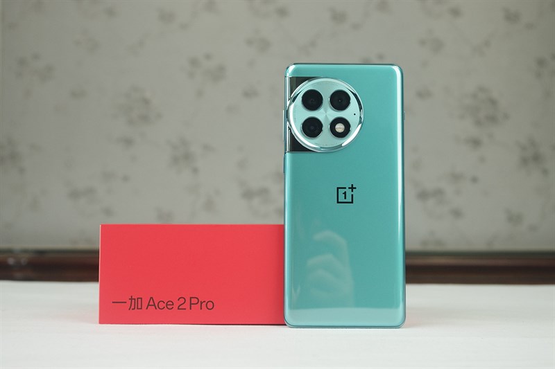 OnePlus Ace 2 Pro sở hữu mức giá rất dễ tiếp cận OnePlus Ace 2 Pro sở hữu mức giá rất dễ tiếp cận