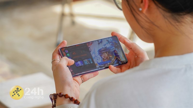 Bất ngờ trước deal khủng của OPPO, điện thoại chỉ còn 4.69 triệu Bất ngờ trước deal khủng của OPPO, điện thoại chỉ còn 4.69 triệu
