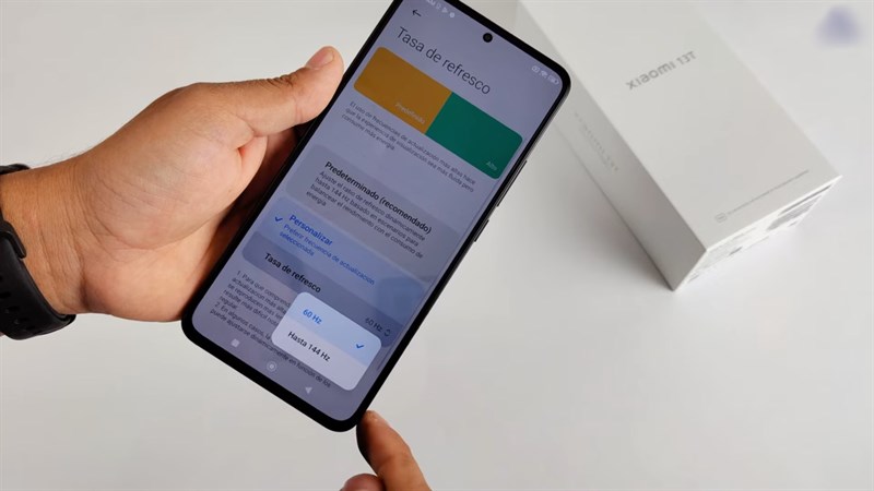 Màn hình của Xiaomi 13T sở hữu tốc độ làm tươi lên đến 144 Hz. Nguồn: Eufracio López 502.