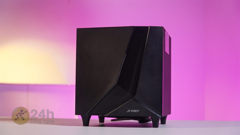 Trên tay loa vi tính 2.1 Fenda F670X Trên tay loa vi tính 2.1 Fenda F670X