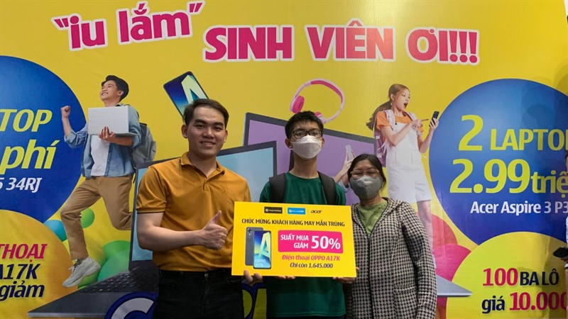 Toàn cảnh sự kiện Laptop Giá Rẻ Quá Toàn cảnh sự kiện Laptop Giá Rẻ Quá