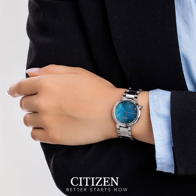 Đồng hồ Citizen Mother Earth 30 mm Nữ EM0910-80N thu hút mọi ánh nhìn