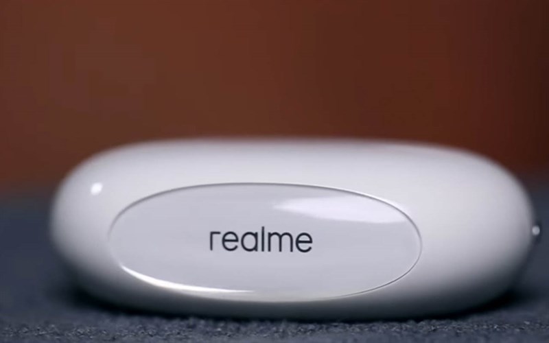Trên tay realme Buds Air 5 Pro Trên tay realme Buds Air 5 Pro