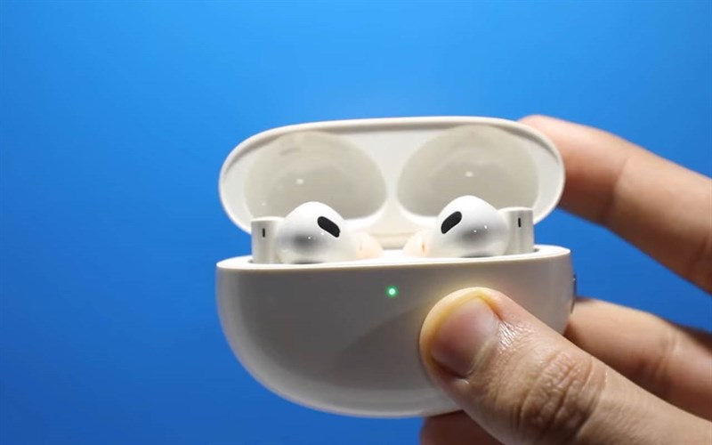 Trên tay realme Buds Air 5 Pro Trên tay realme Buds Air 5 Pro