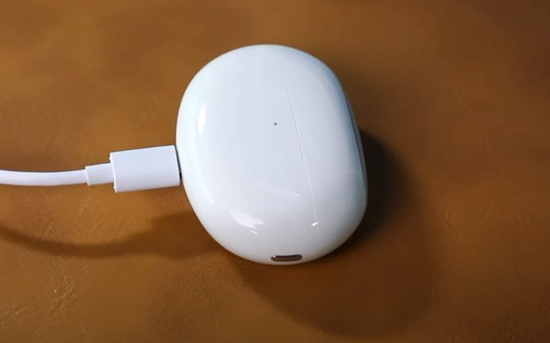 Trên tay realme Buds Air 5 Pro Trên tay realme Buds Air 5 Pro